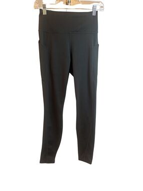 Fabletics Black Activewear Yoga Pants With Pockets  Size Medium New